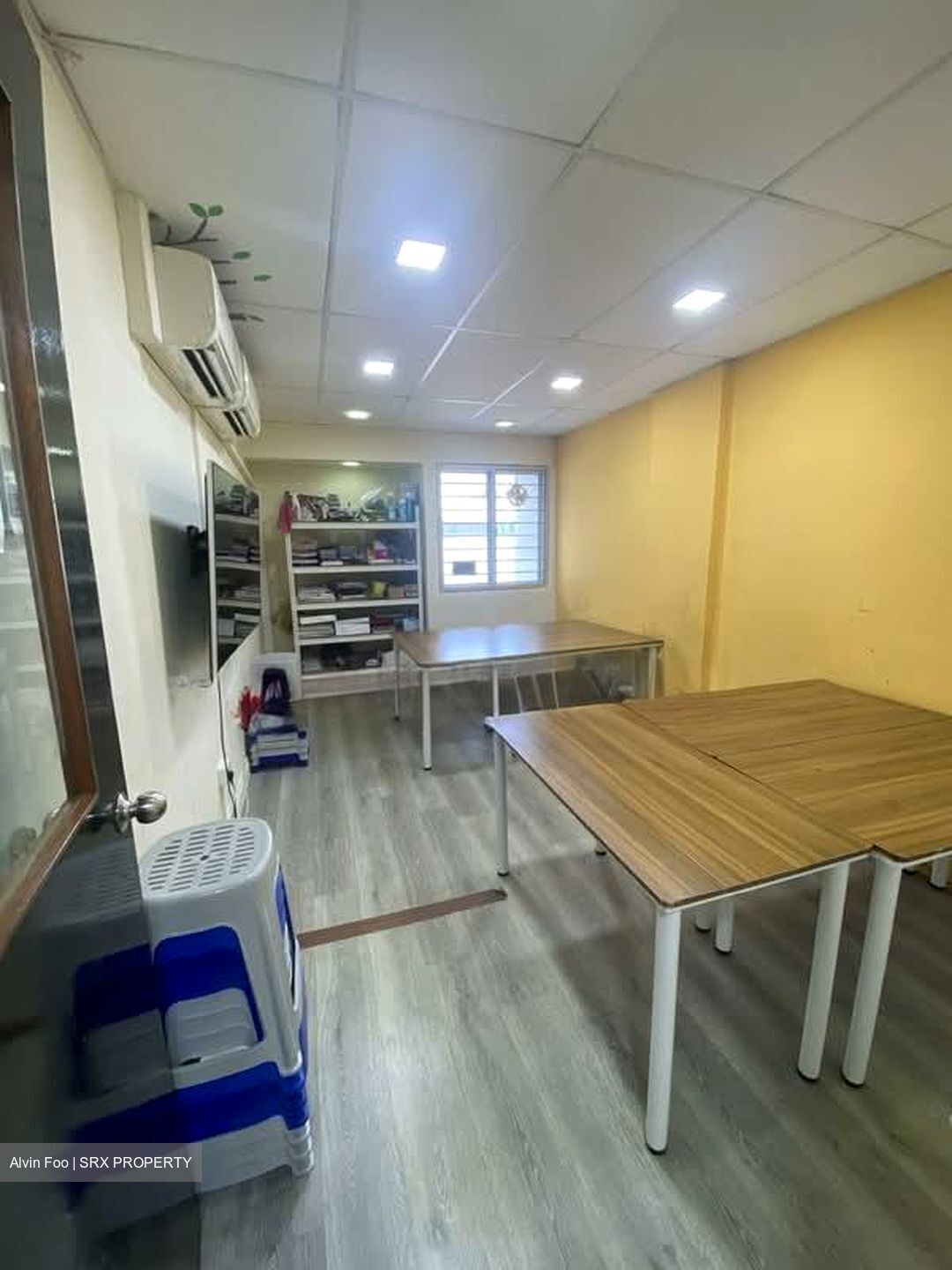 Ang Mo Kio Avenue 6 (D20), Shop House #544722301